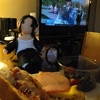 '11/09/11 2日目：朝食。Ralph'sで買ったフルーツ＋パン＋ハム＋チーズに機内食で余ったジャム＋コーヒー。TVでは911関連番組。